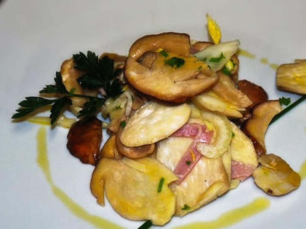Hotel Ristorante Sassi Rossi Taceno المظهر الخارجي الصورة