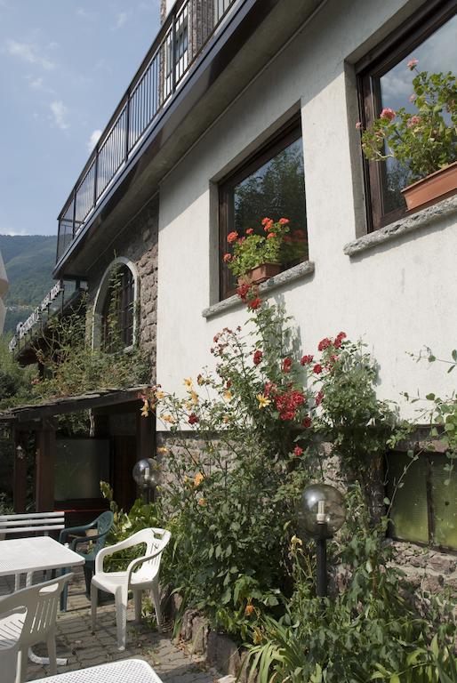 Hotel Ristorante Sassi Rossi Taceno المظهر الخارجي الصورة