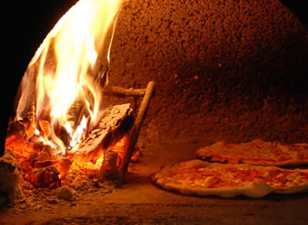 Hotel Ristorante Sassi Rossi Taceno المظهر الخارجي الصورة