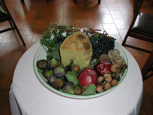 Hotel Ristorante Sassi Rossi Taceno المظهر الخارجي الصورة